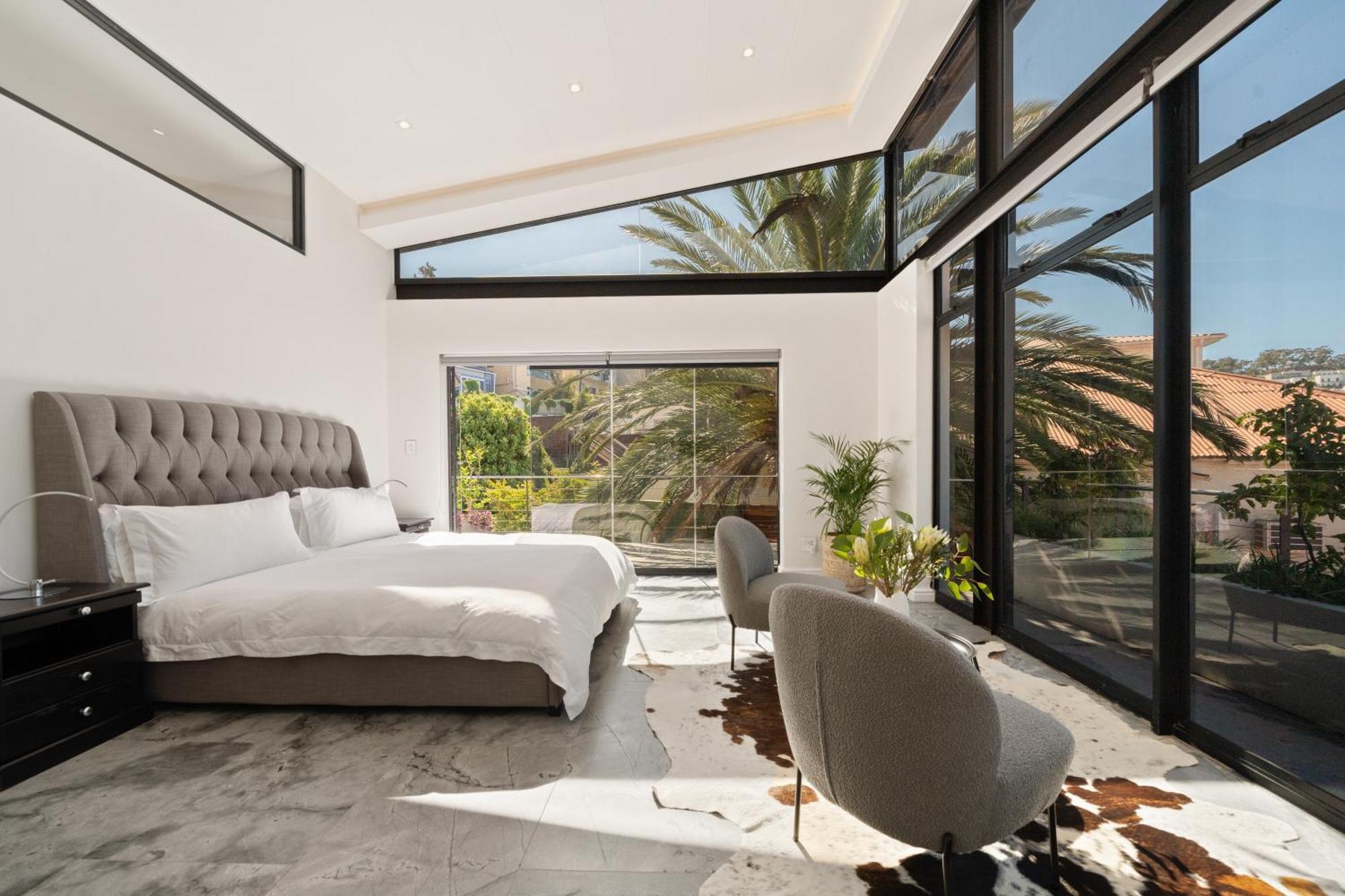 The Lookout - Panoramic 4 Bedroom House With Free Wifi And Pool Fokváros Kültér fotó